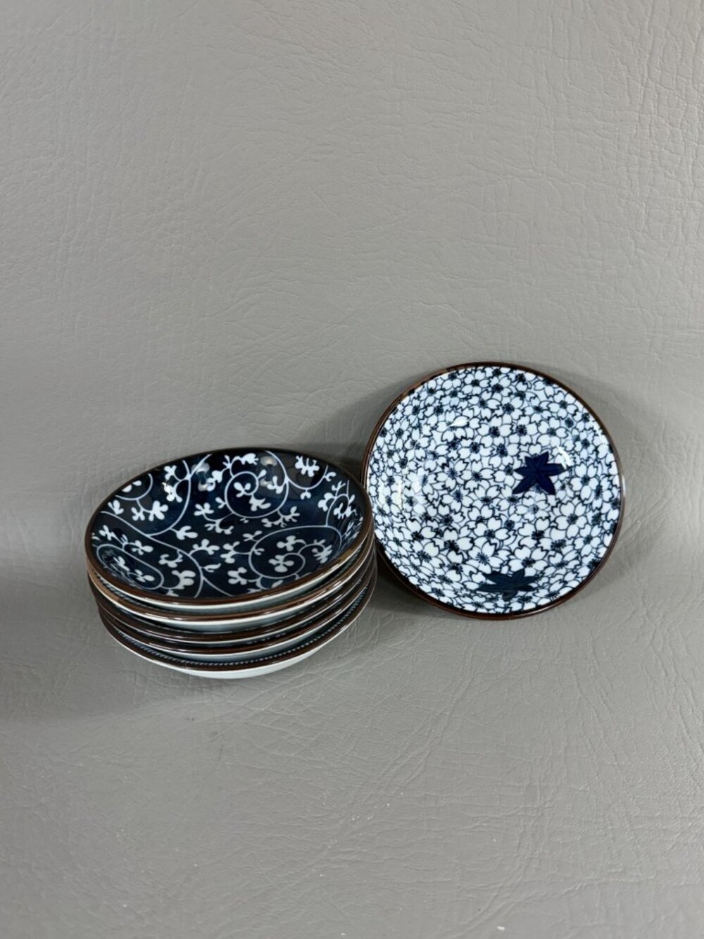 Set of 6 Japanese Ceramic Dipping Sauce Dishes Assorted Blue White Small Bowls - Picture 4 of 10